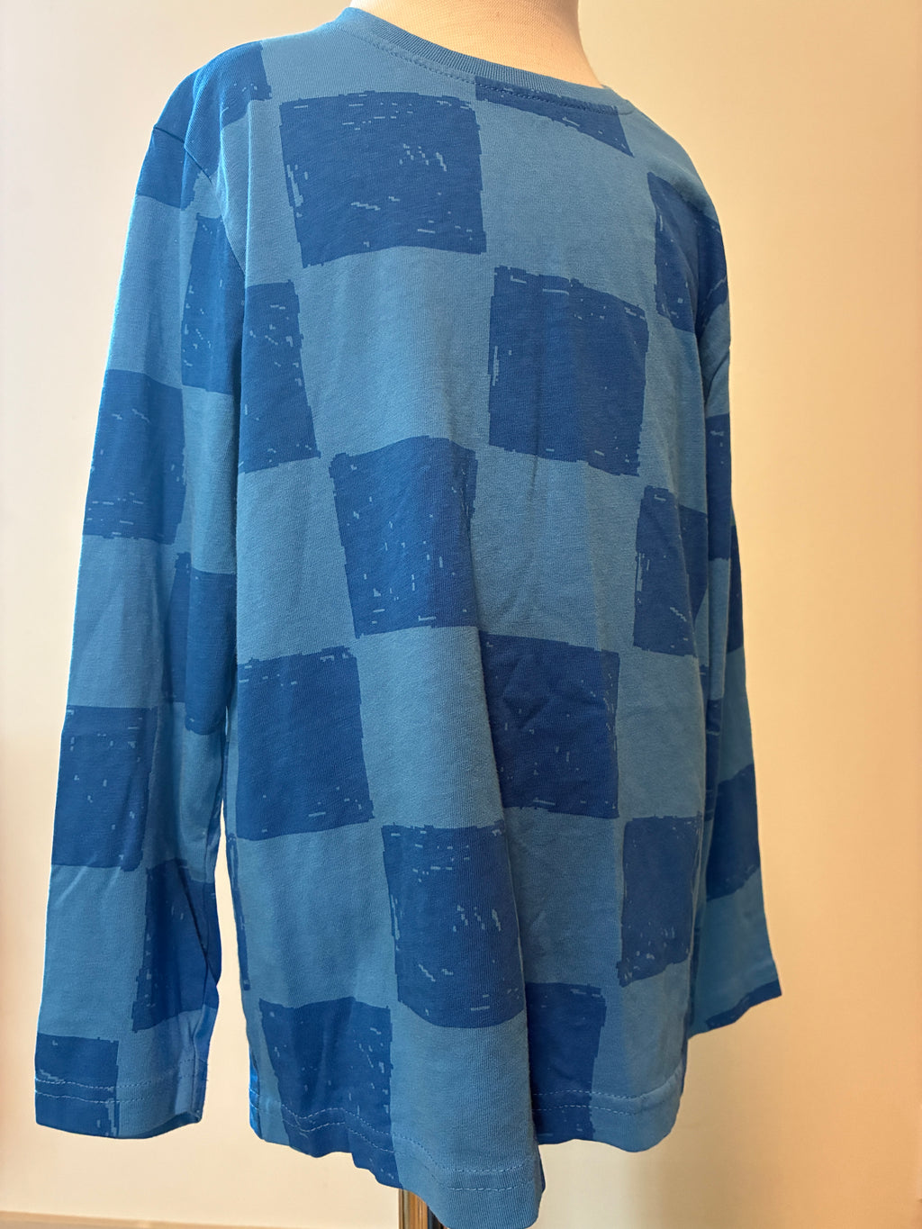 Primark shirt 6-7 year