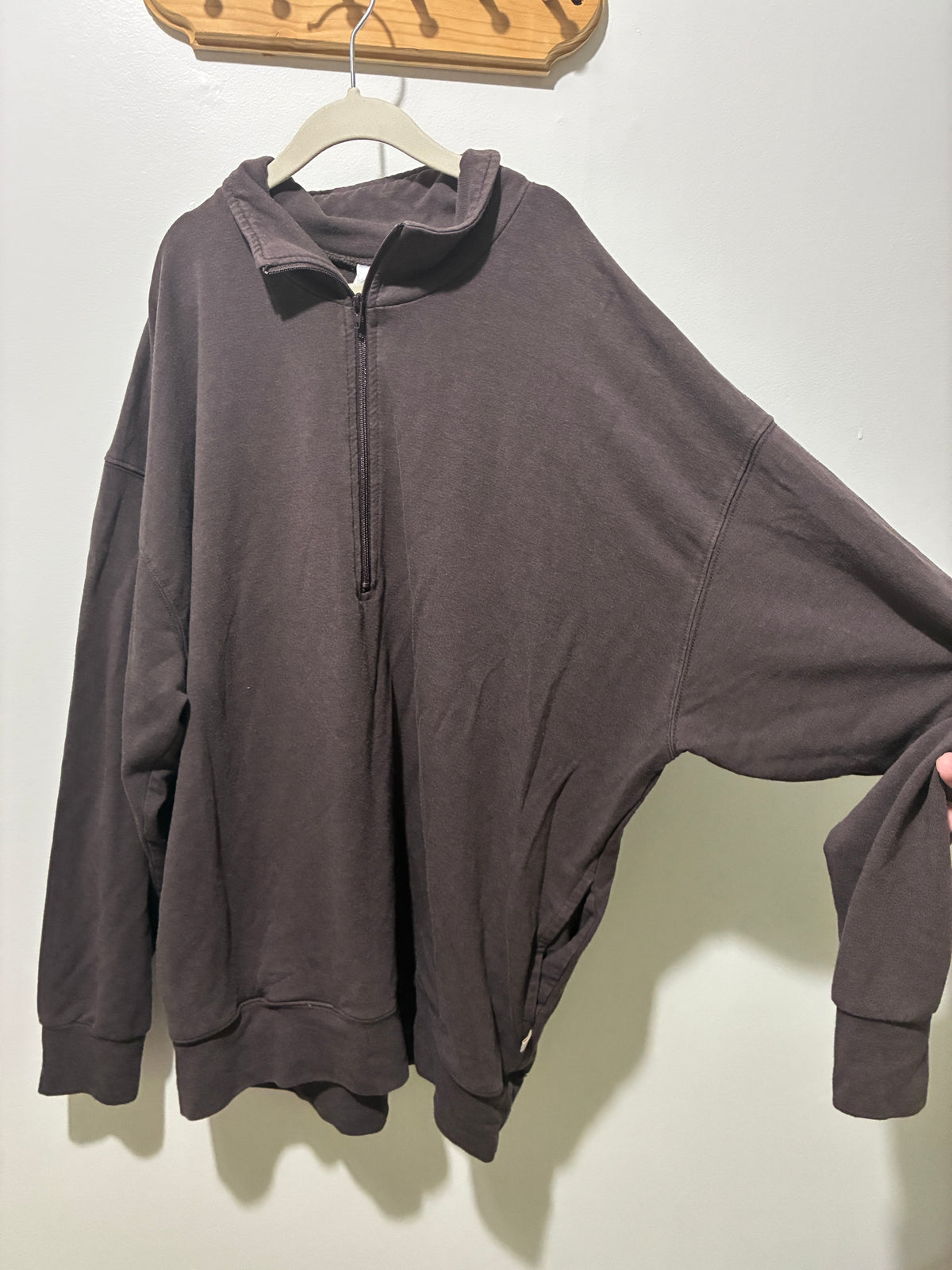 Jax & lennon sweater xs (up to medium)