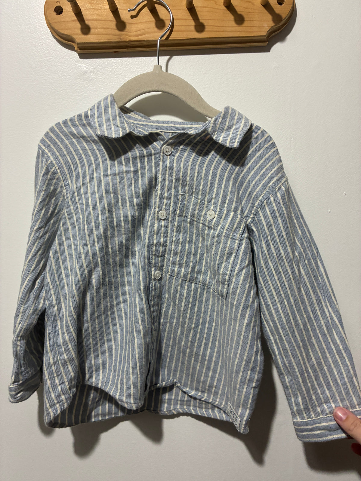Zara button down 2 year