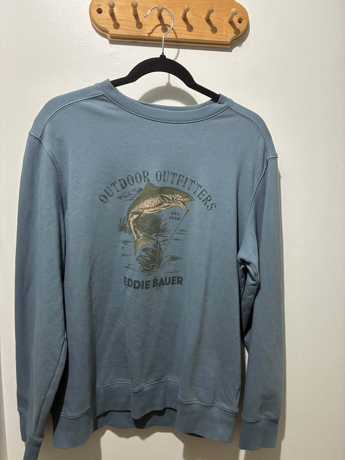 Eddie bauer sweatshirt medium