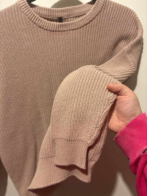 Belan j knit oversized small